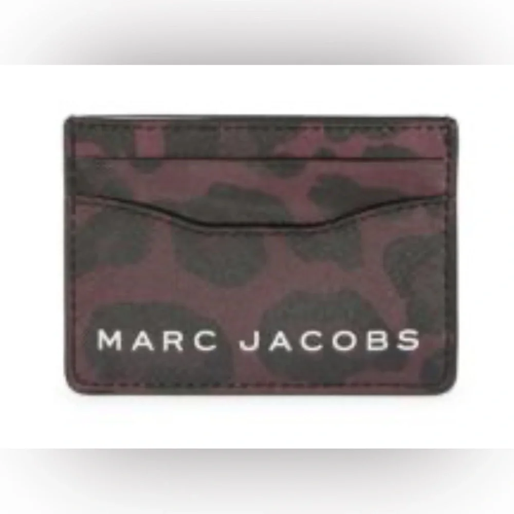🖤MARC JACOBS🖤Burgundy & Black Animal-Print PVC Card Case/NWOT